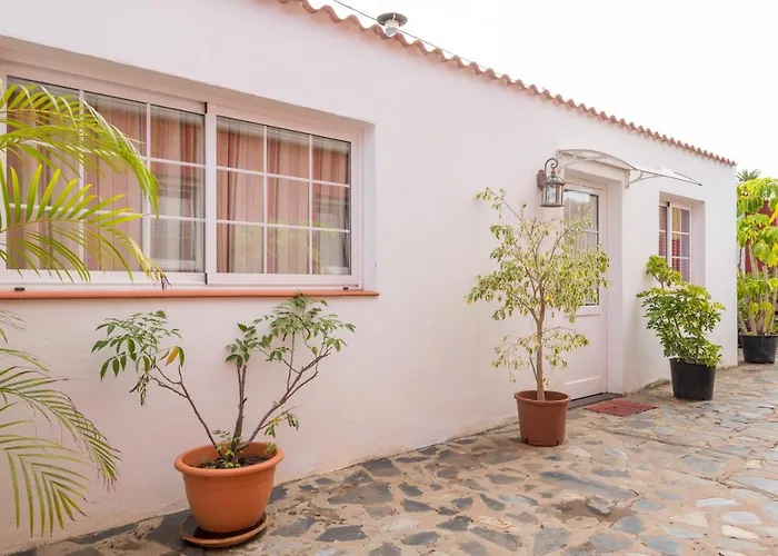 Casa Unifamiliar *
